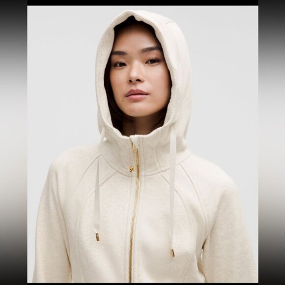 Lululemon Scuba full zip hoodie plush. Heathered Bone with gold zipper. Size 6 - Picture 8 of 16